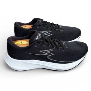 361 Degrees Kairos 3 Running Shoes Women’s 10 Black/White Athletic